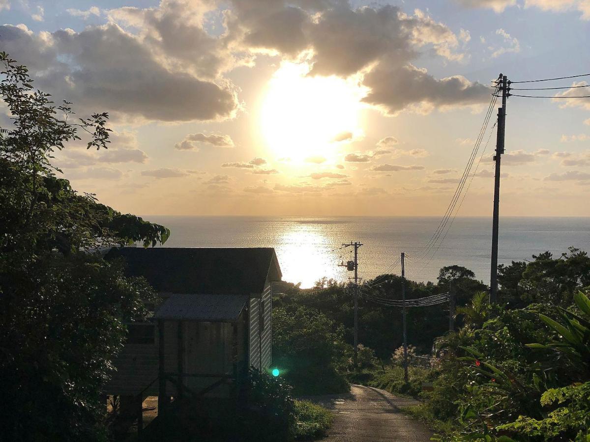 Panorama Ocean View Cottage Motobu Exteriör bild
